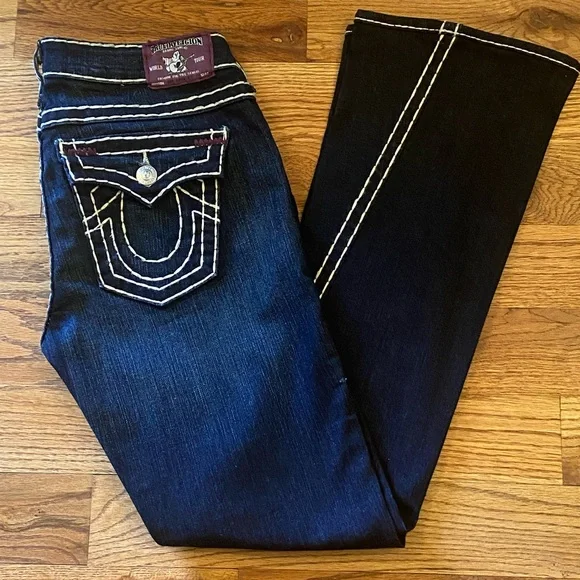 TRUE RELIGION - Picture 2 of 7